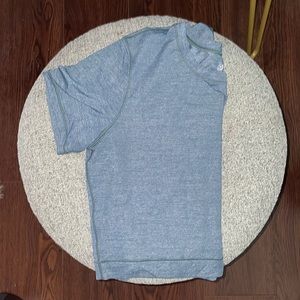 Lululemon crop top